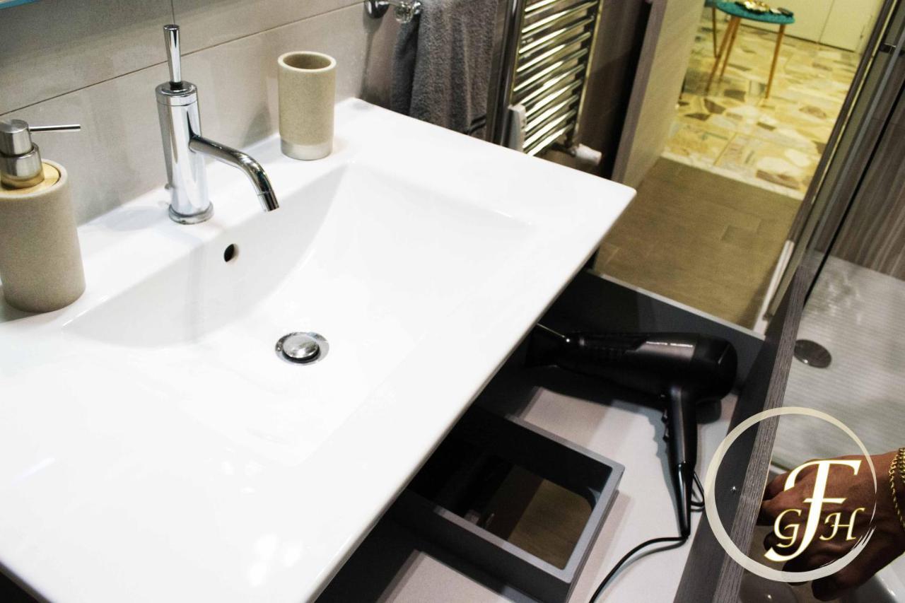 Fenty Guest House Rome Bagian luar foto
