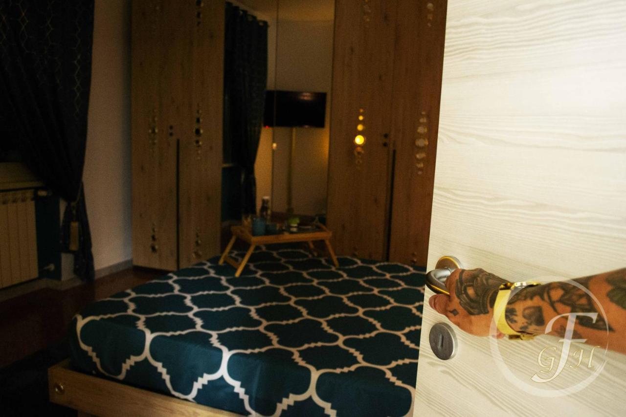 Fenty Guest House Rome Bagian luar foto